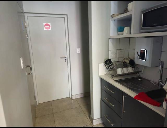 INDUSTRIAL PROPERTY TO RENT IN STIKLAND INDUSTRIAL